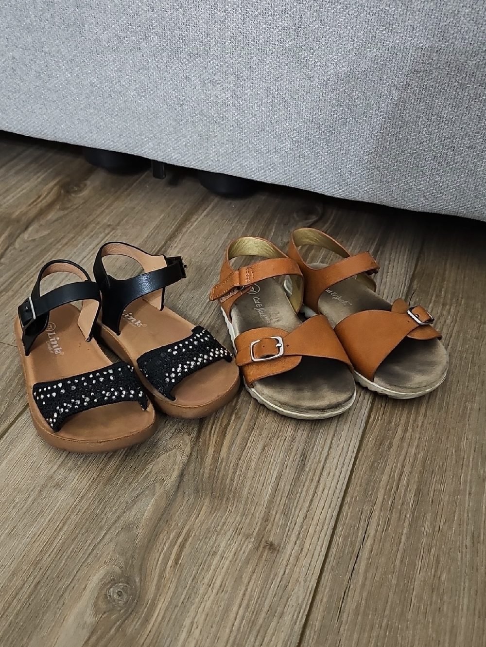 2 Kids Open-Toe Sandals in Black and Brown - Comfortable Summer Footwear